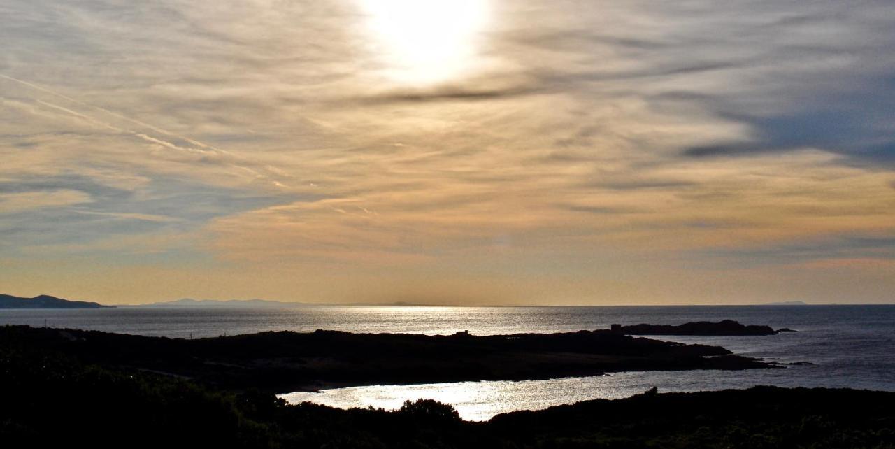 Rocciarossa Leilighet Isola Rossa Eksteriør bilde