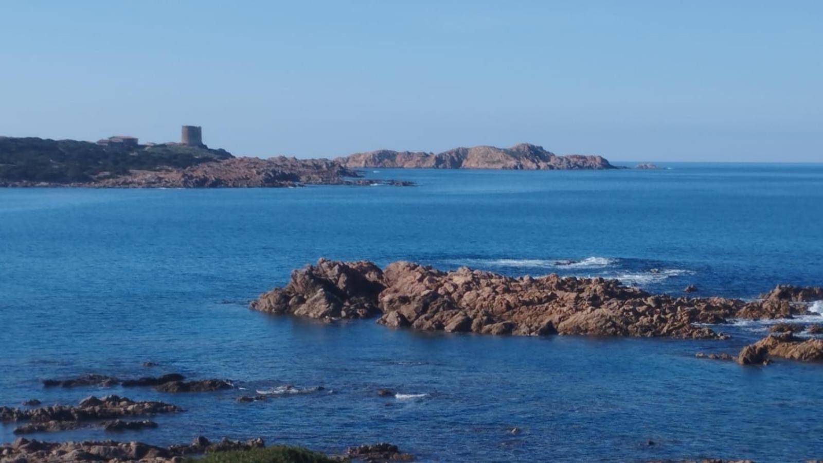 Rocciarossa Leilighet Isola Rossa Eksteriør bilde